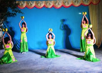 GĐPT HUYỆN TRIỆU PHONG TỔ CHỨC TỔNG DUYỆT VĂN NGHỆ CHUẨN BỊ CHO CÁC ĐÊM DIỄN ĐÓN MỪNG ĐẠI LỄ PHẬT ĐẢN PL 2563