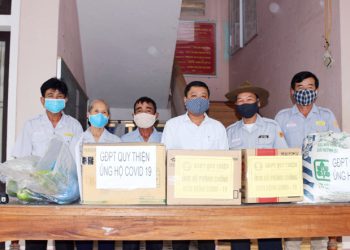 GĐPT Quy Thiện đã trao nhu yếu phẩm hổ trợ công tác phòng chống dịch bệnh Covid dến UBMTTQVN xã Hải Quy.