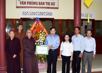 Quảng Trị: Lãnh đạo Tỉnh thăm và chúc mừng Lễ Vu Lan PL.2564